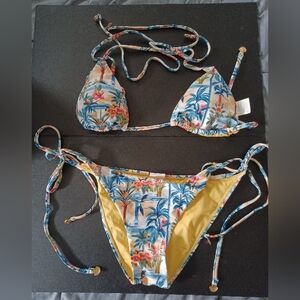 Escape to Paradise Bikini Set Size Medium Triangle Top Tie Side Tropical Print